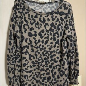 Ladies small boutique top